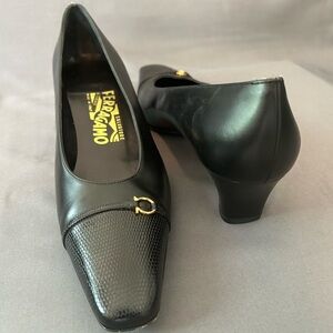 Authentic Salvatore Ferragamo heals